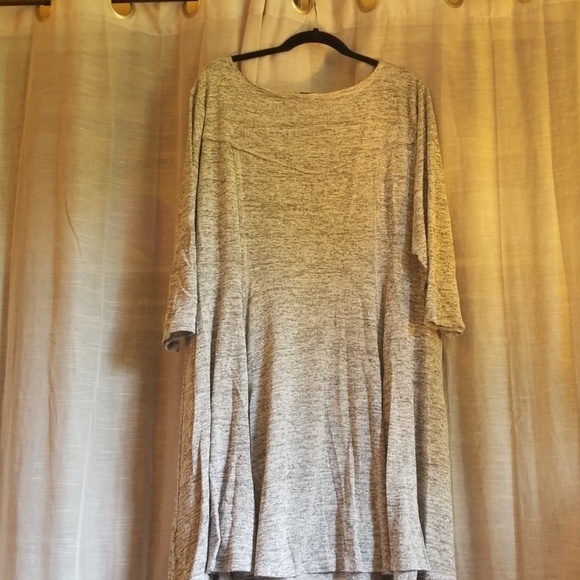 Light Gray Sweater dress with 3/4 length sleeve - Picture 5 of 5